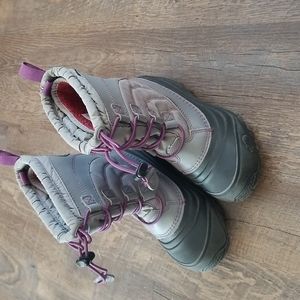 Girls North Face Winter Snow Boots 1